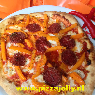 Oranje Pizza de Hollandse Feestpizza van PIZZAJOLLY