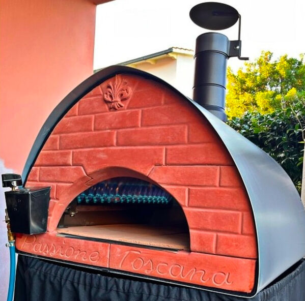 HYBRIDE PIZZAOVEN XXL DE BRANDER IN DE OVEN
